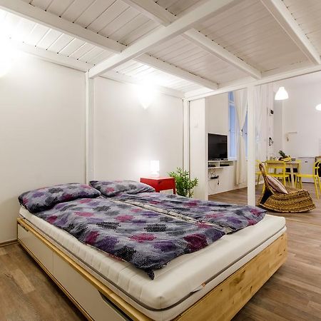 Clove Apartment Budapeste Exterior foto
