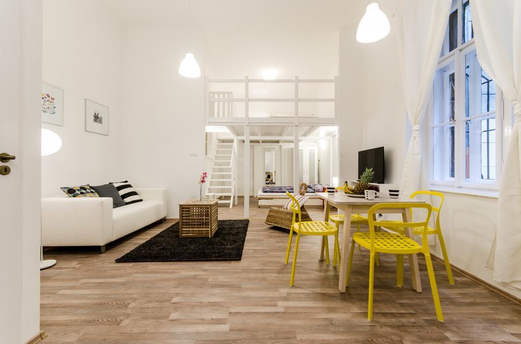 Clove Apartment Budapeste Exterior foto